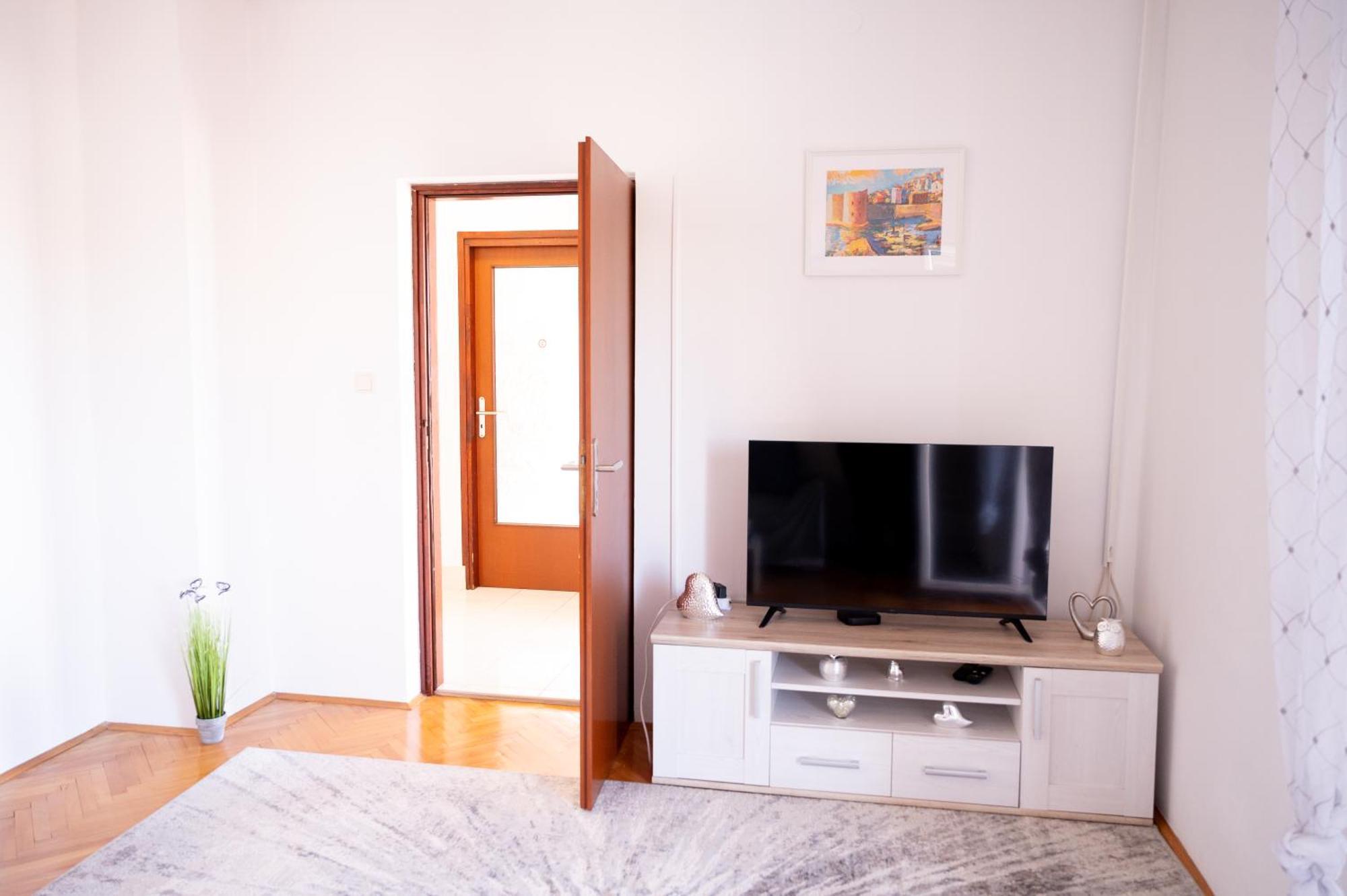 Ana Apartament *